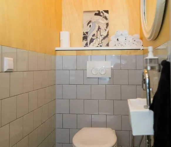 Veenkadebnb Apartamento *