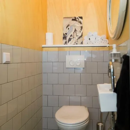 Veenkadebnb Apartment *