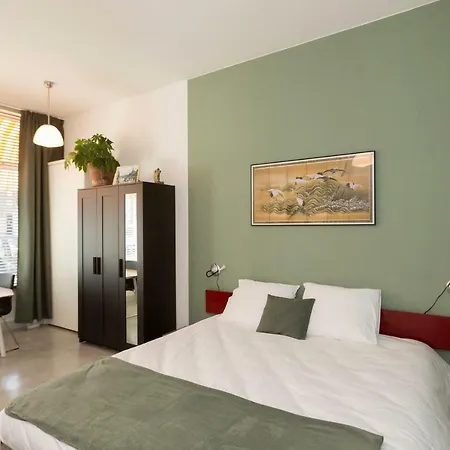 Veenkadebnb Apartment *
